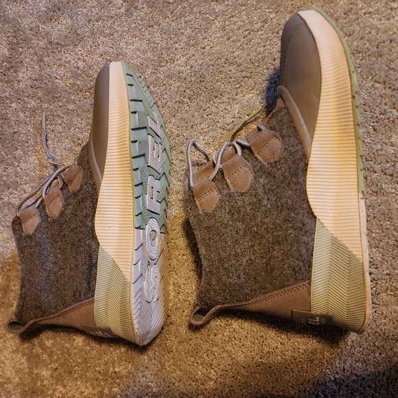 Sorel Out n' About III Classic - Dove, Sea Sprite - Picture 5 of 7